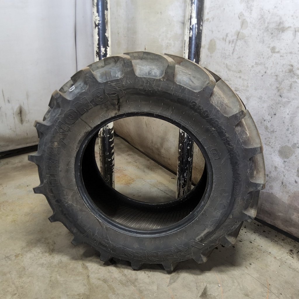 NEW_TAKEOFF 380/85R28 Vredestein Traxion 85 R-1 133B 99% for Sale